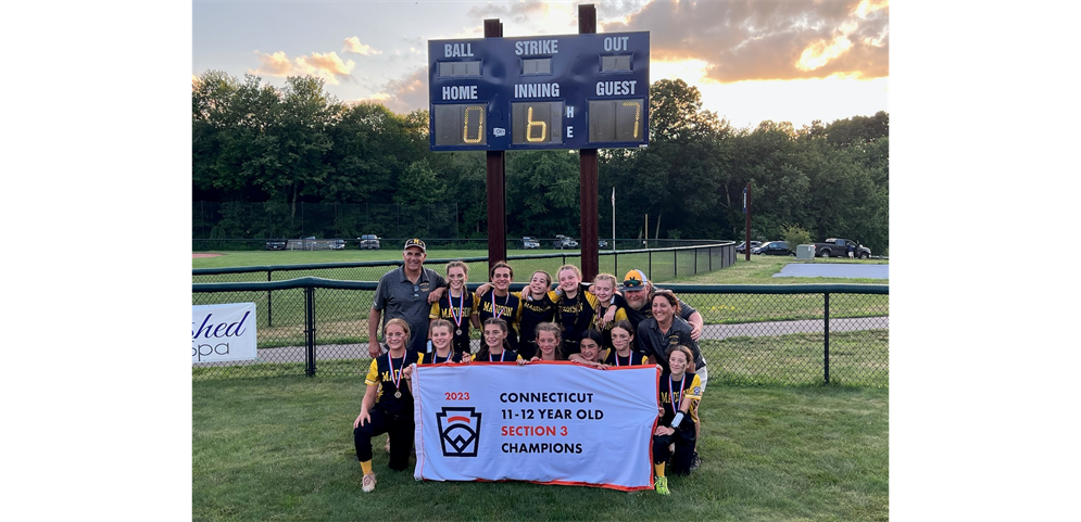 2023 Madison 10-12 Softball Sectional Champions